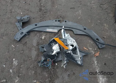 2010 Cadillac Srx Luxury Collection z USA, uszkodzony, nr VIN 3GYFNDEY8AS589370